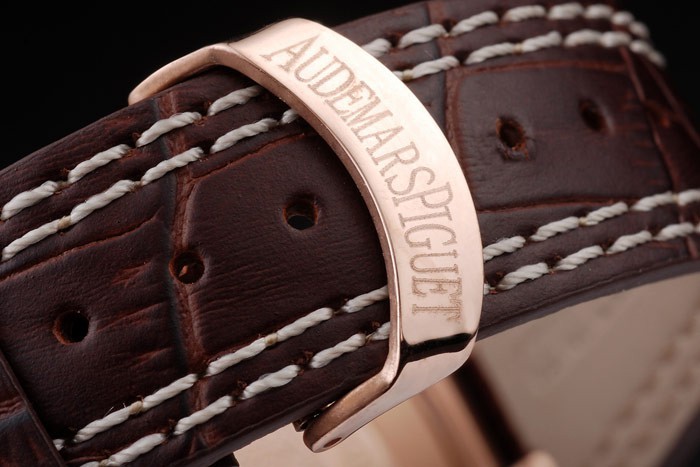 Audemars-Piguet-537-4 Diametro: 45 x 41 mm